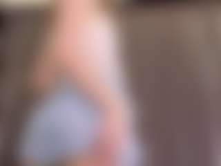 Your little bee - Polly's Live Sex Cam Show