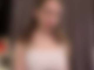 Your little bee - Polly's Live Sex Cam Show