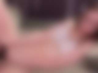 Your little bee - Polly's Live Sex Cam Show