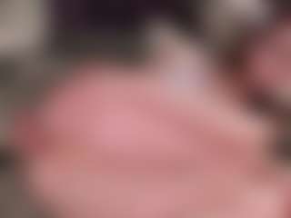 Your little bee - Polly's Live Sex Cam Show