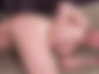 Your little bee - Polly's Live Sex Cam Show