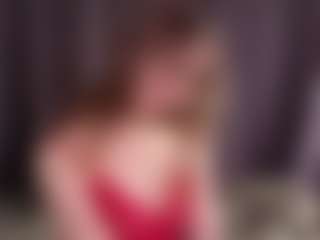 Live cam show with Your little bee - Polly - Athletic Brown Eyes on Camsoda