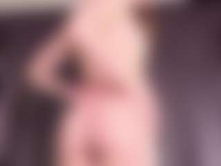 Your little bee - Polly's Live Sex Cam Show