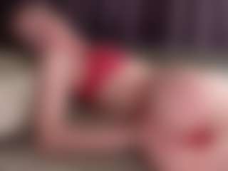 Your little bee - Polly's Live Sex Cam Show