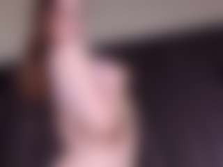Your little bee - Polly's Live Sex Cam Show