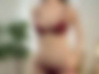 Live cam show with RowenaGossett - Oil on Fapmatic.com