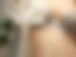 RowenaGossett's Live Sex Cam Show