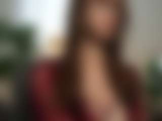 RowenaGossett's Live Sex Cam Show
