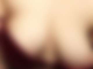 Live cam show with RowenaGossett - Cute on Strip Flash - Live Sex Shows