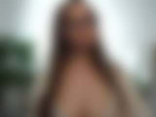 Live cam show with RowenaGossett - Lush Teen (18+) on livesuperchat.net