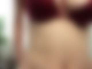 Live cam show with RowenaGossett - Twerk on madthumbs