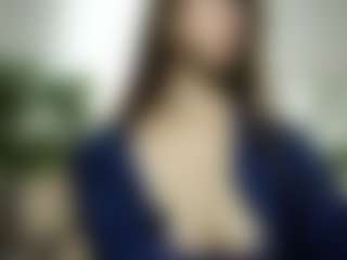 Live cam show with RowenaGossett - Blue Eyes on Camsoda
