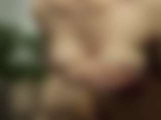 Live cam show with RowenaGossett - Body Massage on Camsoda