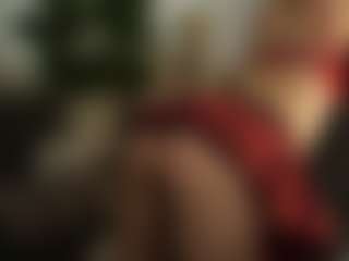 RowenaGossett's Live Sex Cam Show