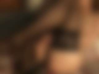 RowenaGossett's Live Sex Cam Show