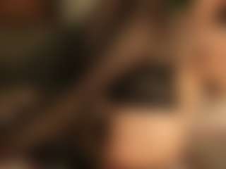 RowenaGossett's Live Sex Cam Show