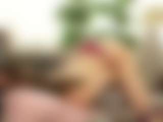 Live cam show with RowenaGossett - Glasses on iamadamtest123.com