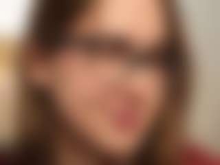 RowenaGossett's Live Sex Cam Show