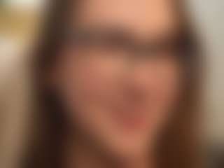 RowenaGossett's Live Sex Cam Show