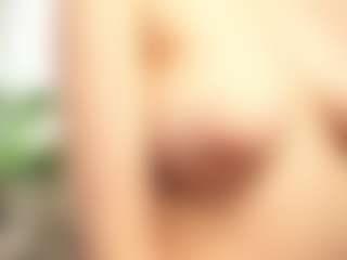 RowenaGossett's Live Sex Cam Show