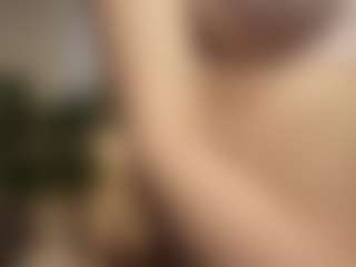 Live-camshow met RowenaGossett - Cute op Camsoda