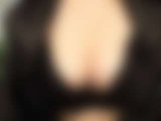 RowenaGossett's Live Sex Cam Show