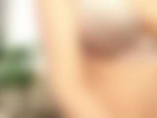 RowenaGossett's Live Sex Cam Show