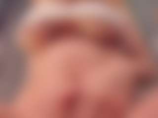 Live cam show with SibleyDunsford - Orgasm on Camsoda Late Night