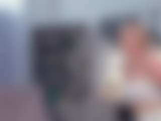 Live cam show with SibleyDunsford - Tease Big Tits on Chatstar