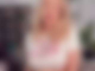 Live cam show with SibleyDunsford - Pov on SquirtSoMuch