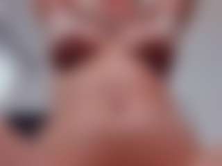 Live cam show with SibleyDunsford - Tease on UwU Esports