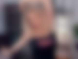 Live cam show with SibleyDunsford - Joi on Livezox