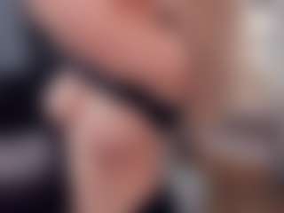 Live cam show with SibleyDunsford - Brown Hair on https://playwithruby.com