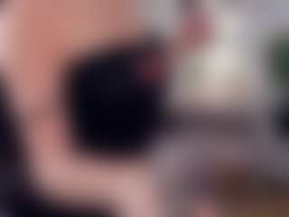 Live cam show with SibleyDunsford - Brown Hair on studioflirtlive.com