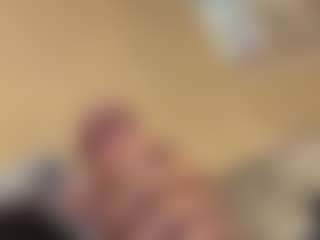 Live cam show with Cc87 - Bedroom on Camsoda