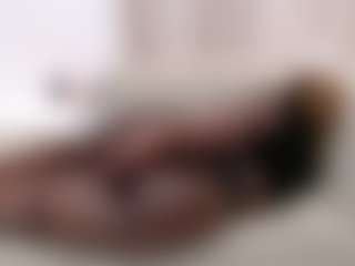 Darkqween23's Live Sex Cam Show