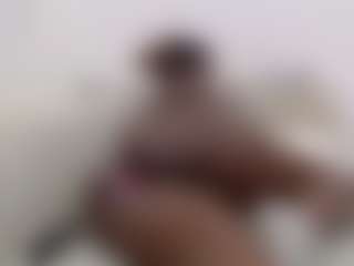 Darkqween23's Live Sex Cam Show