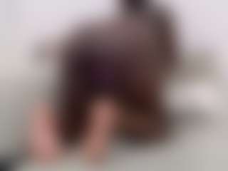 Darkqween23's Live Sex Cam Show