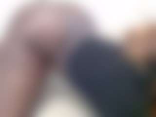 Darkqween23's Live Sex Cam Show