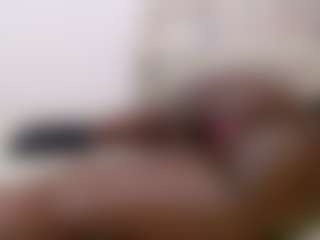 Darkqween23's Live Sex Cam Show