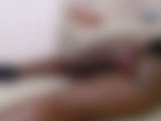Darkqween23's Live Sex Cam Show