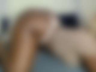 Darkqween23's Live Sex Cam Show