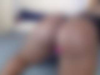 Live cam show with Darkqween23 - Double Penetration on fapnchat