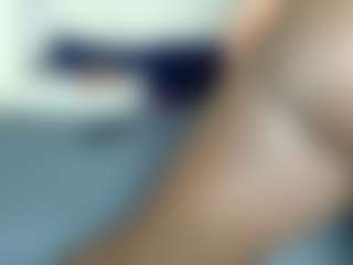 Live cam show with Darkqween23 - Curvy on Cam Slut