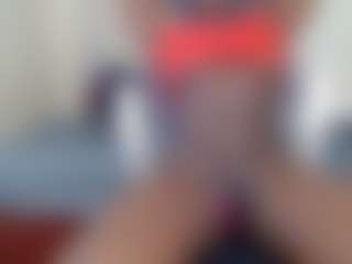Live cam show with Darkqween23 - BBW on TeamSkeetLive