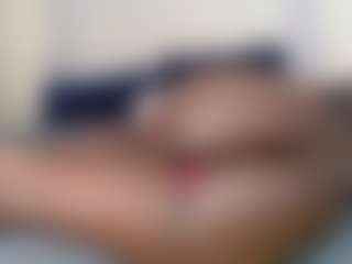 Darkqween23's Live Sex Cam Show