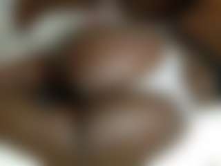 Darkqween23's Live Sex Cam Show