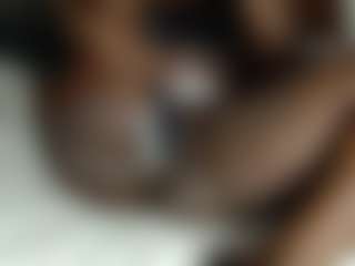 Darkqween23's Live Sex Cam Show