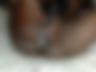 Darkqween23's Live Sex Cam Show