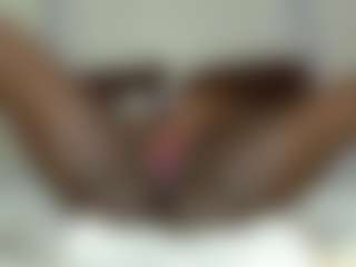 Darkqween23's Live Sex Cam Show
